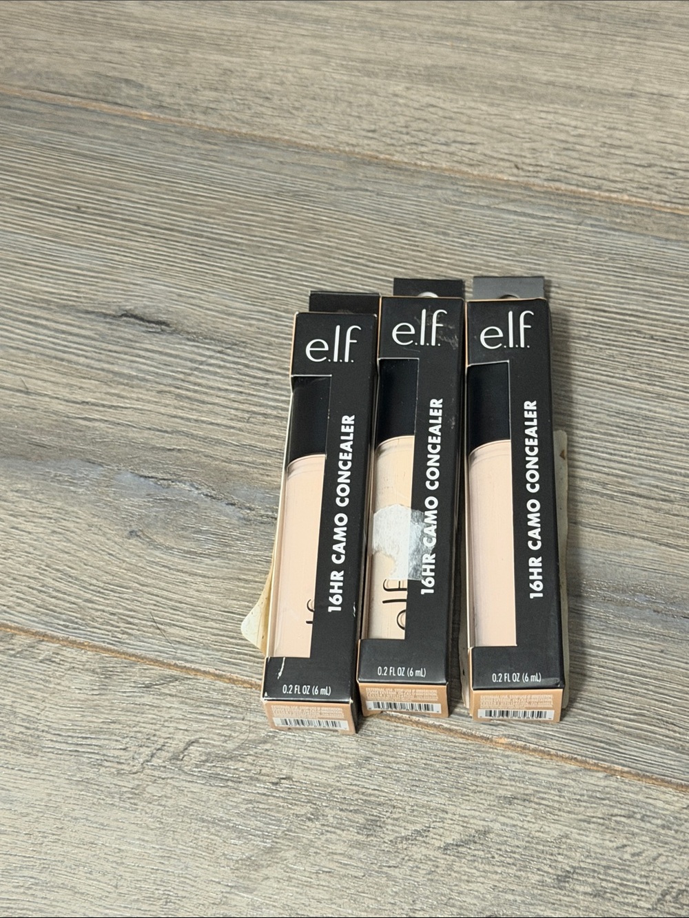 e.l.f. 16HR Camo Concealer - Light Peach 3packs